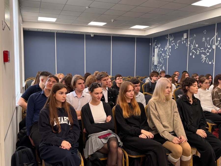 20 ноября 2025 года адвокаты города Севастополя приняли участие во Всероссийском дне правовой помощи детям.