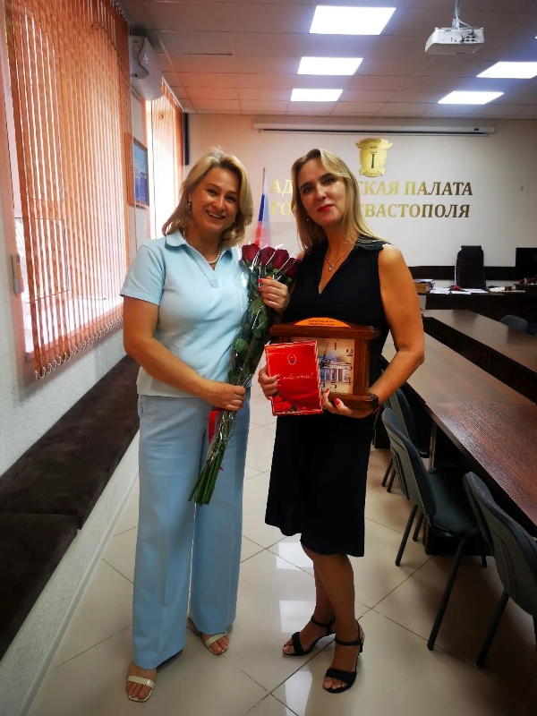 Поздравляем с Юбилеем адвоката Перепечай Светлану Викторовну!